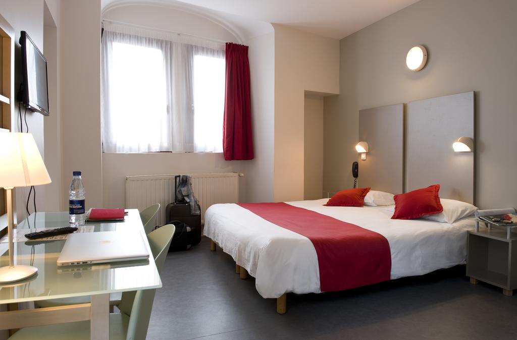 Hotel Du Musee De L'Eau Pont-en-Royans Pokoj fotografie